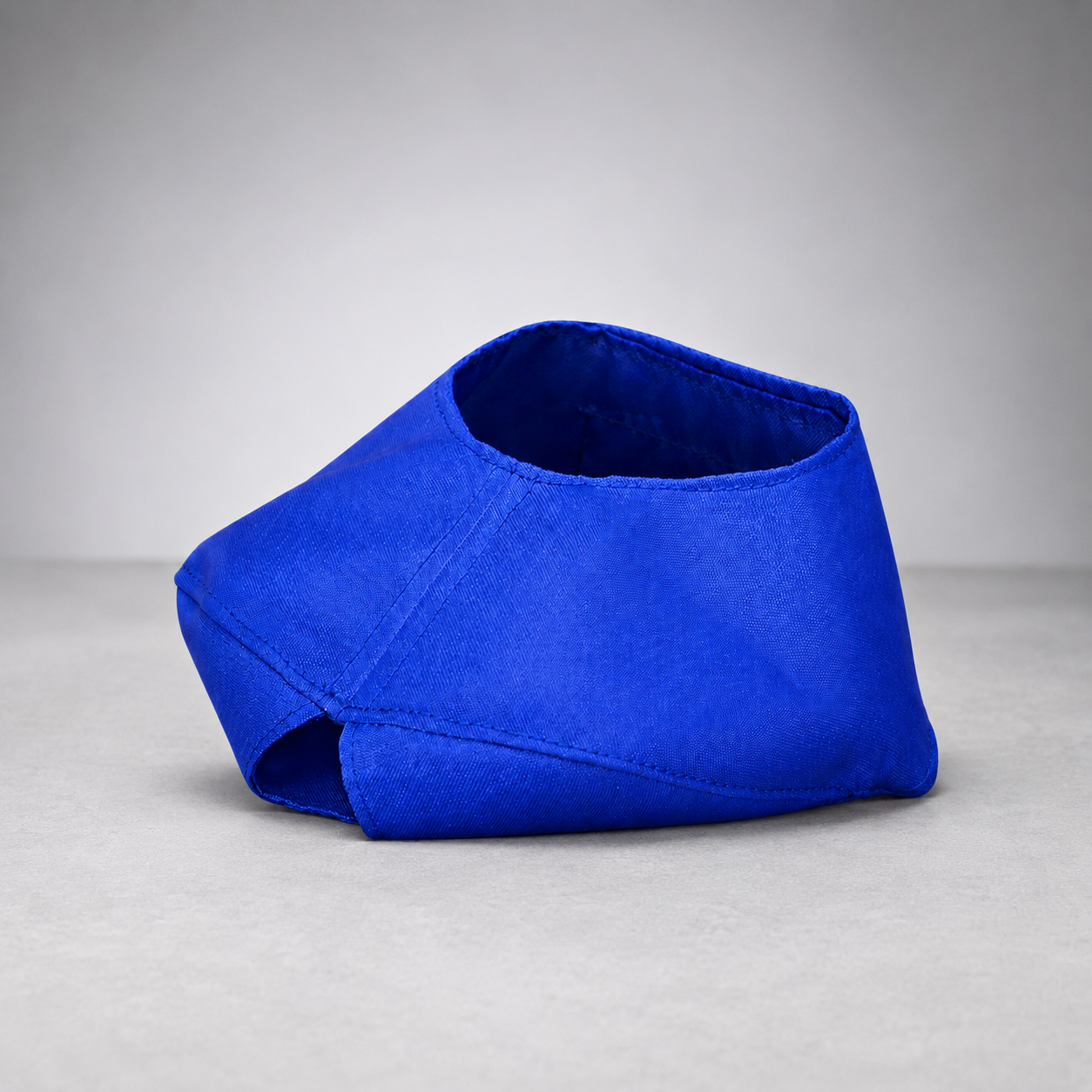 Calm Cap Cat Muzzle - Close Eye For Cats